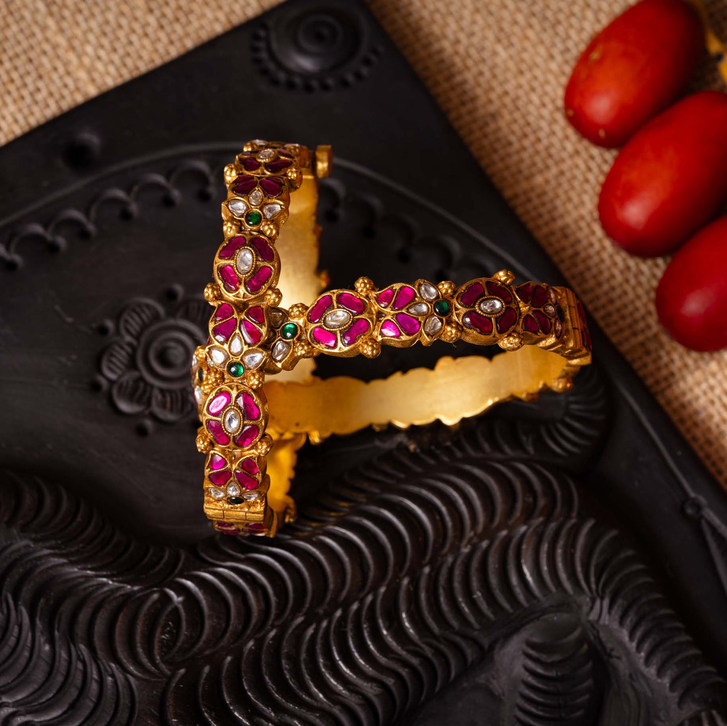 Kundan Bangles