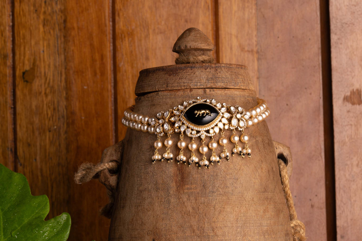Pearl Kundan Choker with Black Semi-Precious Stone