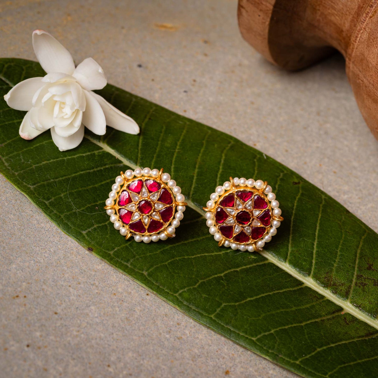Red Kundan Studs