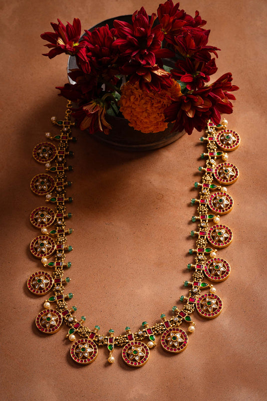Kundan Bottu Mala