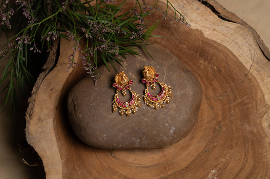 Kempu Peacock Antique Chandbalis