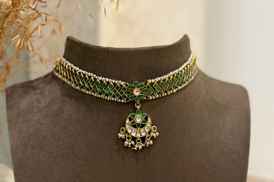 Green Kundan Choker