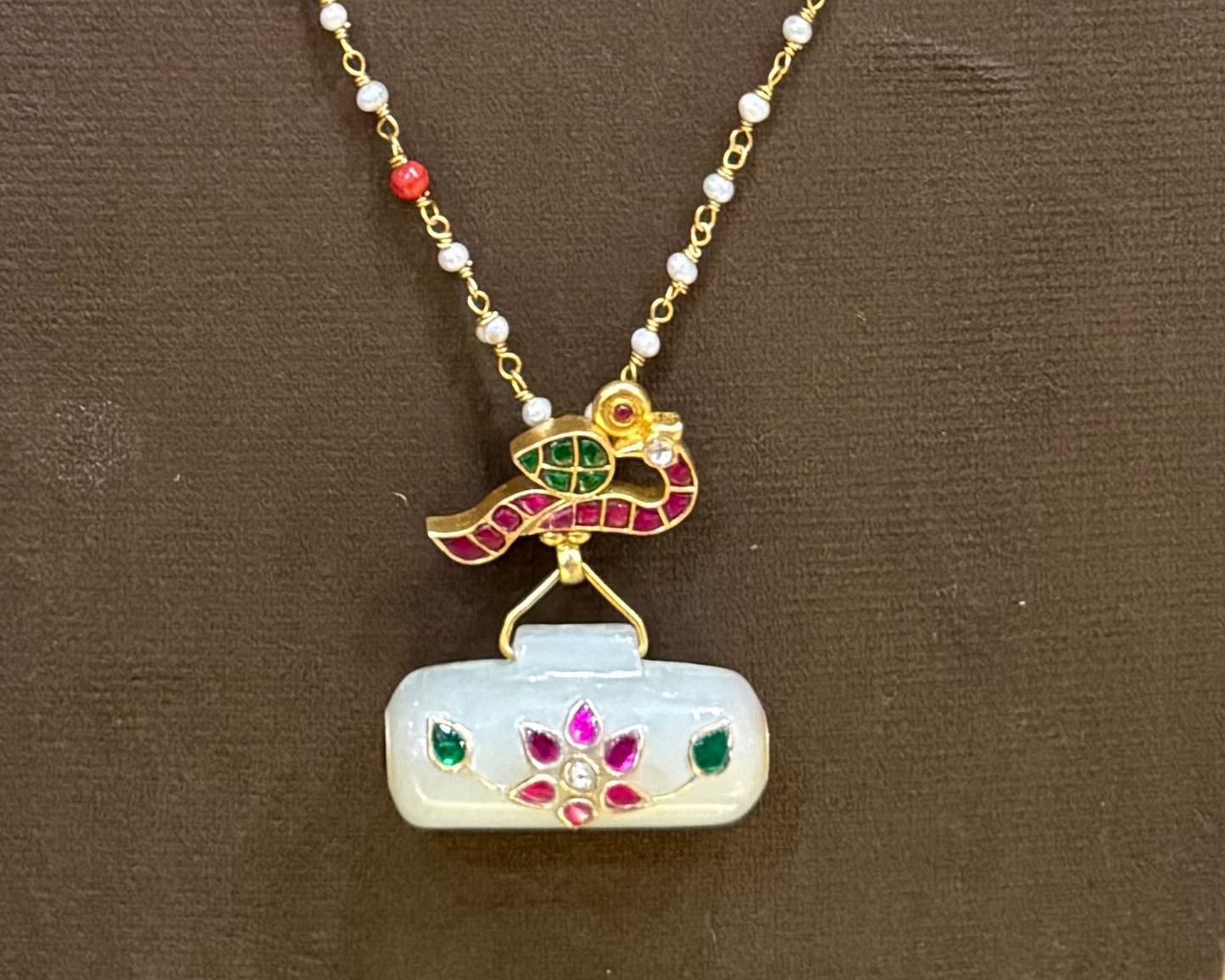 Pearl Bird Chain