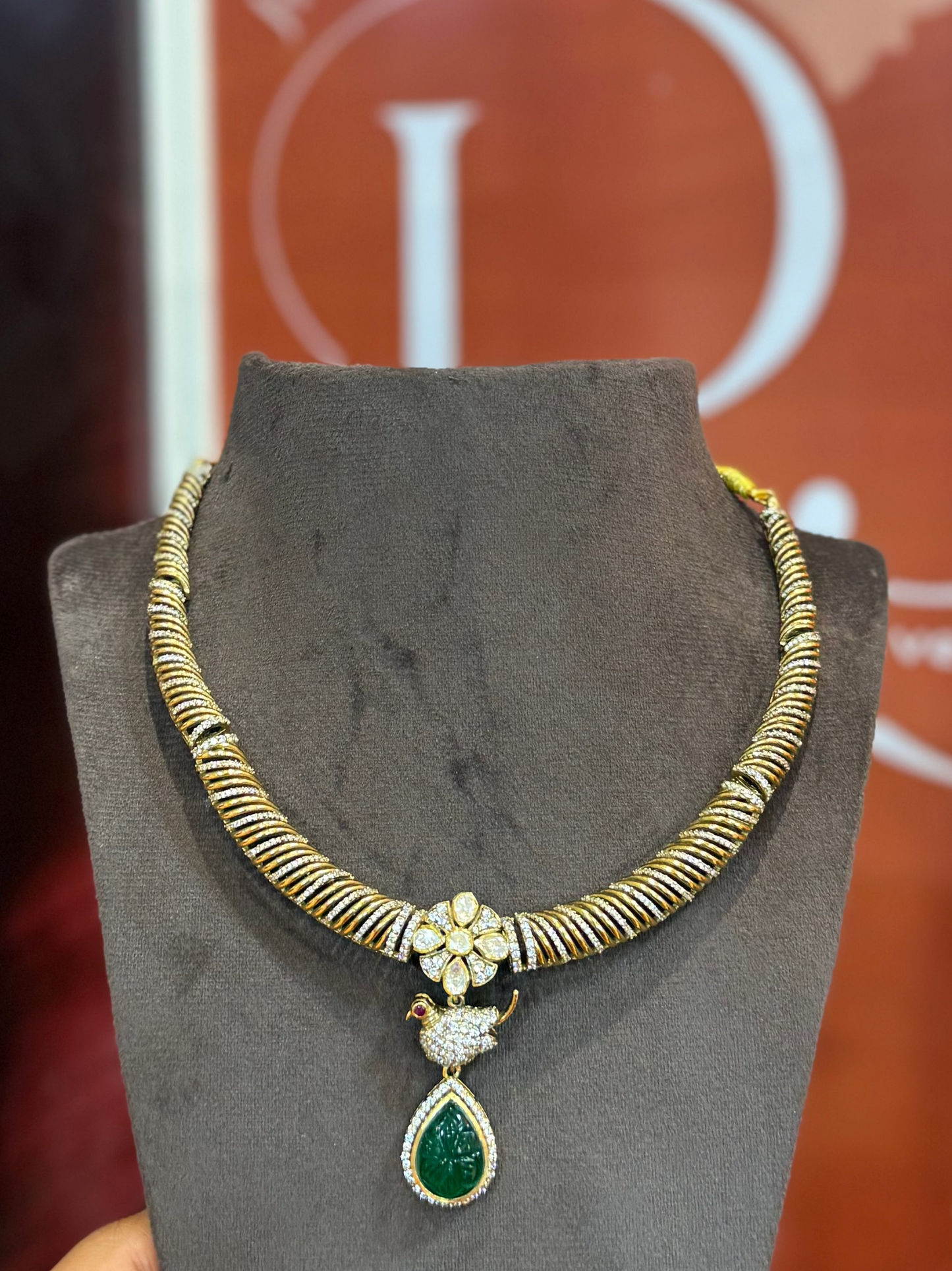 Bird Kanti Necklace