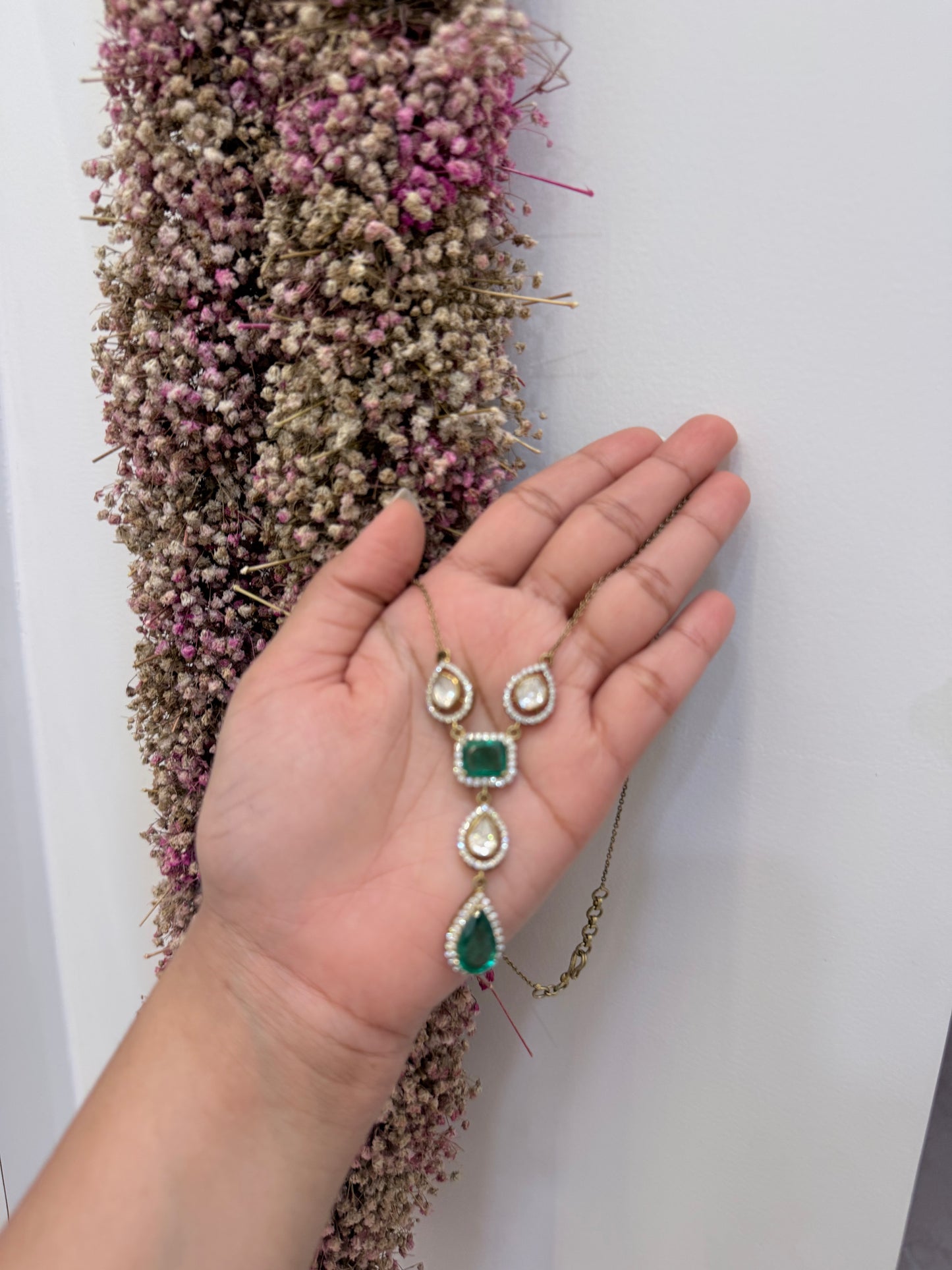 Polki Emerald Pendant Chain