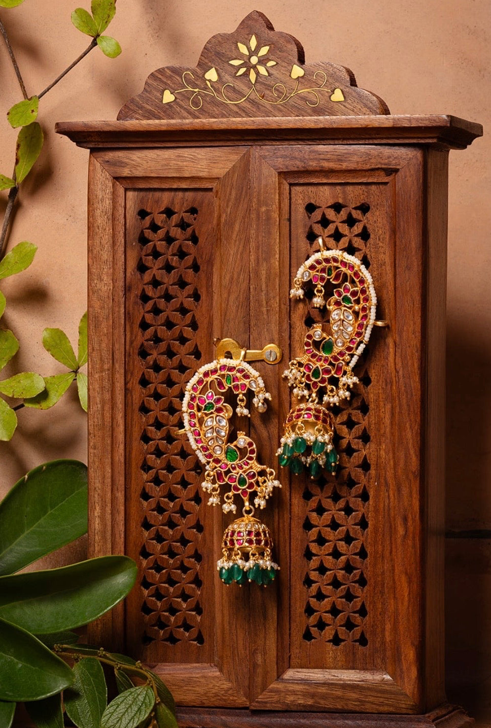 Kundan Earcuffs Jhumkas