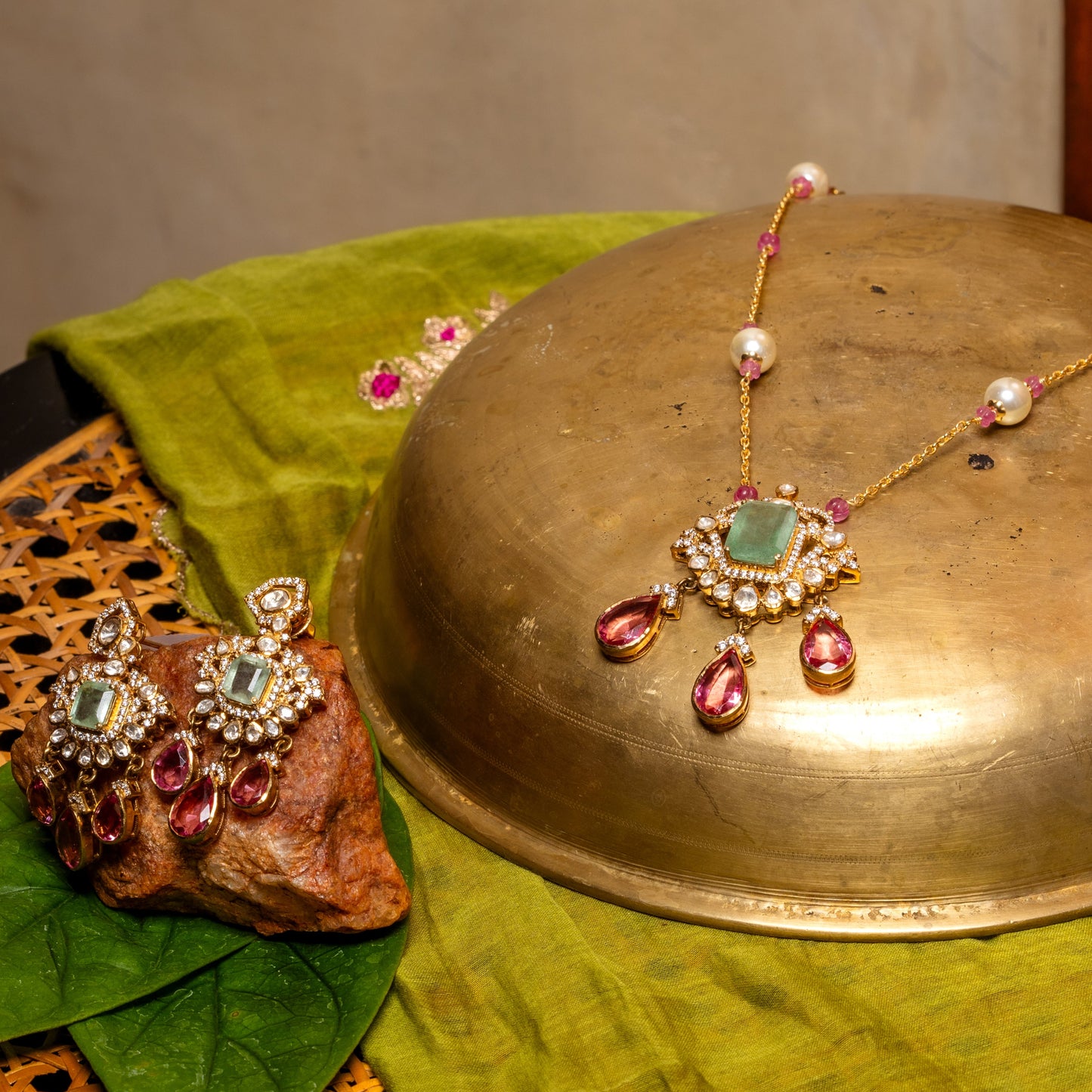 Polki Simple Necklace Set