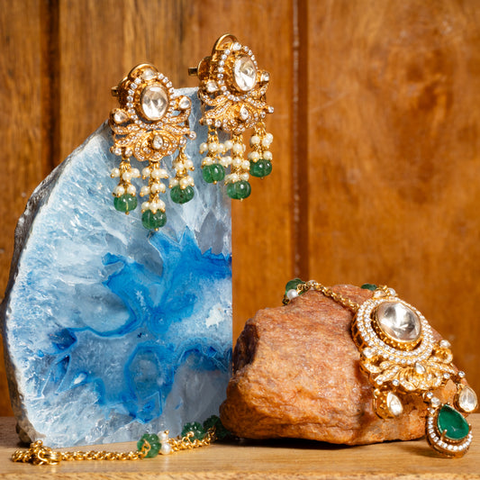 Polki Emerald Necklace Set